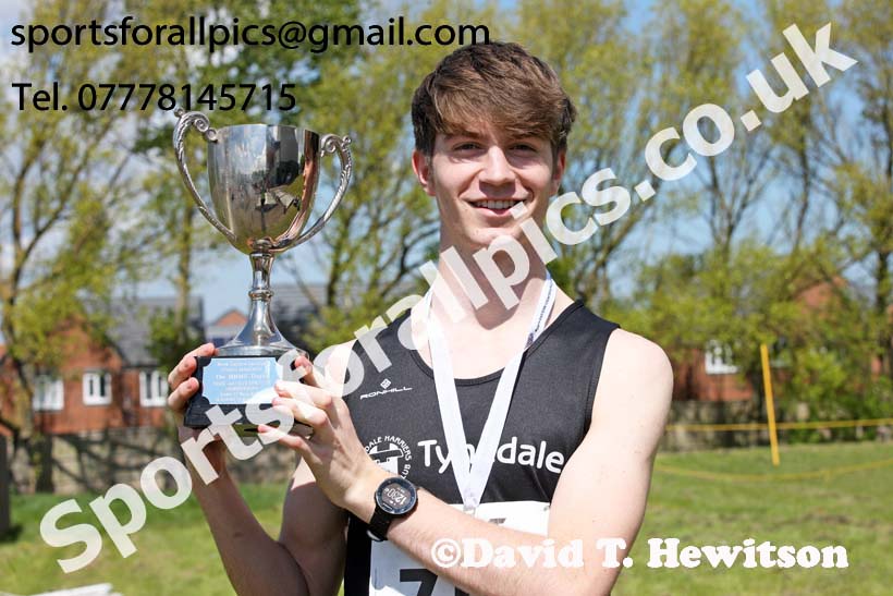 Mens under-17s 800 metres 2019 North Eastern Track and Field Champs., Middlesbrough. Photo:  David T. Hewitson/Sports for All Pics